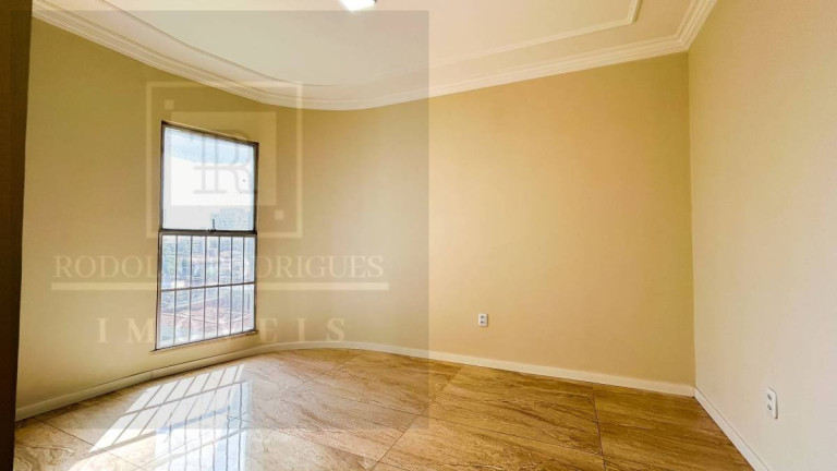 Imagem Apartamento com 3 Quartos à Venda, 117 m² Imagem Apartamento com 3 Quartos à Venda, 117 m²