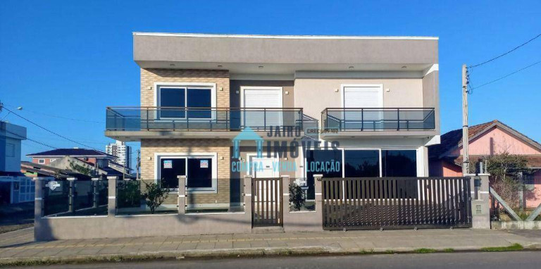 Casa com 4 Quartos à Venda, 240 m² em Centro - Tramandaí