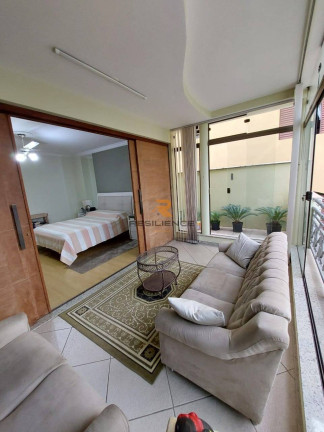 Imagem Casa com 4 Quartos à Venda, 375 m² em Názia I - Vespasiano