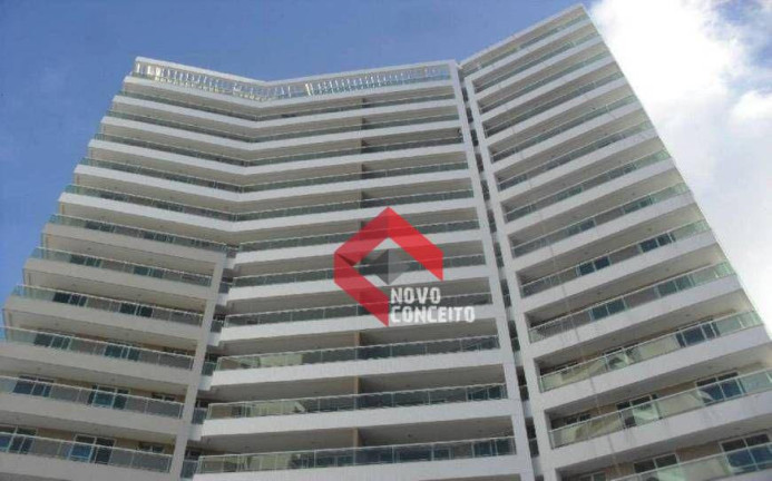 Apartamento com 3 Quartos à Venda, 207 m² em Guararapes - Fortaleza