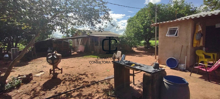 Imagem Terreno à Venda, 4 m² em área Rural - Bandeirantes Imagem Terreno à Venda, 4 m² em área Rural - Bandeirantes