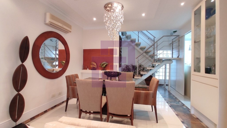 Imagem Cobertura com 4 Quartos à Venda, 315 m² em Enseada - Guarujá