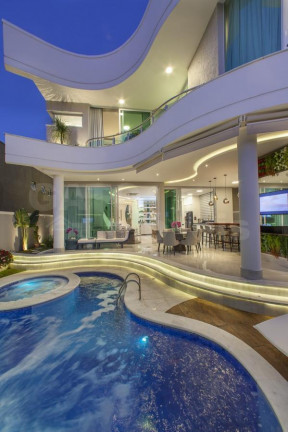 Imagem Casa com 4 Quartos à Venda, 379 m² em Tamboré - Santana De Parnaíba Imagem Casa com 4 Quartos à Venda, 379 m² em Tamboré - Santana De Parnaíba