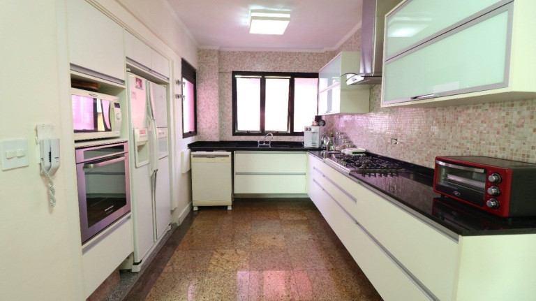 Imagem Apartamento com 2 Quartos à Venda, 184 m² em Pinheiros - São Paulo Imagem Apartamento com 2 Quartos à Venda, 184 m² em Pinheiros - São Paulo