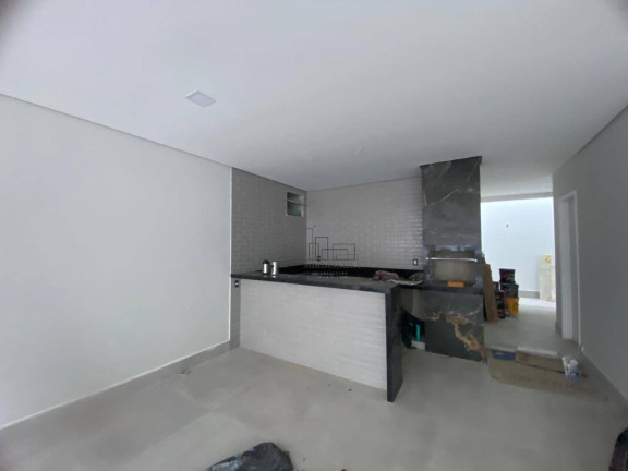 Imagem Casa com 3 Quartos à Venda, 220 m² em Morada Da Colina - Volta Redonda Imagem Casa com 3 Quartos à Venda, 220 m² em Morada Da Colina - Volta Redonda