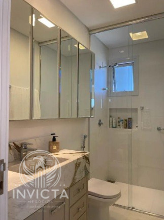 Imagem Apartamento com 3 Quartos à Venda, 147 m² em Centro - Balneário Camboriú Imagem Apartamento com 3 Quartos à Venda, 147 m² em Centro - Balneário Camboriú