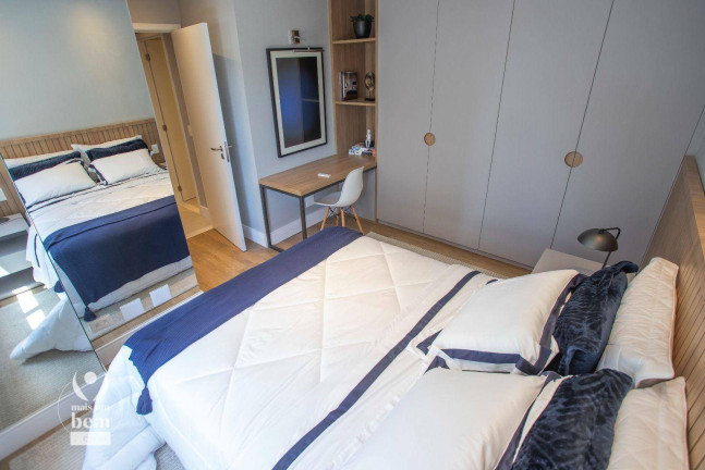 Imagem Apartamento com 3 Quartos à Venda, 110 m² em Cabral - Curitiba