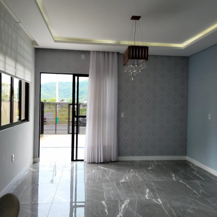Imagem Sobrado com 3 Quartos à Venda, 185 m² em Rio Pequeno - Camboriú