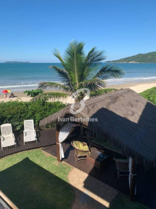 Casa com 5 Quartos para Temporada,  em Canto Grande - Bombinhas