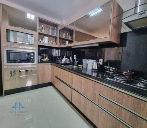 Imagem Apartamento com 3 Quartos à Venda, 124 m² em Itacorubi - Florianópolis