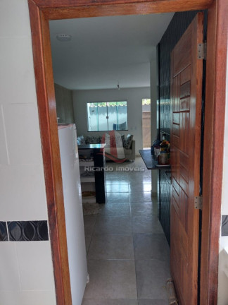 Imagem Casa de Condomínio com 2 Quartos à Venda, 80 m² em Cabo Frio