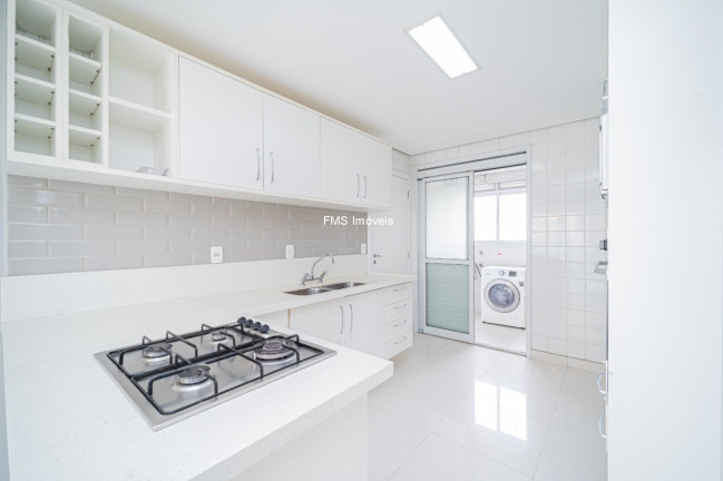 Imagem Imóvel com 3 Quartos à Venda, 168 m² em Moema - São Paulo