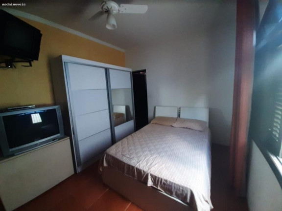 Imagem Casa com 3 Quartos à Venda, 300 m² em Vila Mogilar - Mogi Das Cruzes Imagem Casa com 3 Quartos à Venda, 300 m² em Vila Mogilar - Mogi Das Cruzes