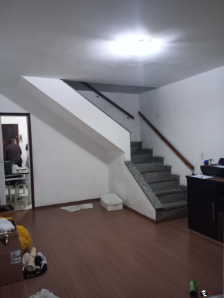 Imagem Sobrado com 3 Quartos à Venda, 250 m² em Jardim Santa Inês - Guarulhos