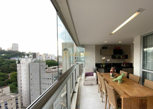 Imagem Imóvel com 4 Quartos à Venda, 168 m² em Lourdes - Belo Horizonte