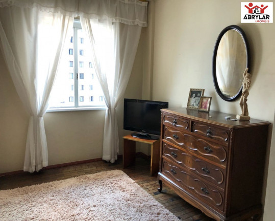 Imagem Imóvel com 4 Quartos à Venda, 300 m² em Centro - Jundiaí Imagem Imóvel com 4 Quartos à Venda, 300 m² em Centro - Jundiaí