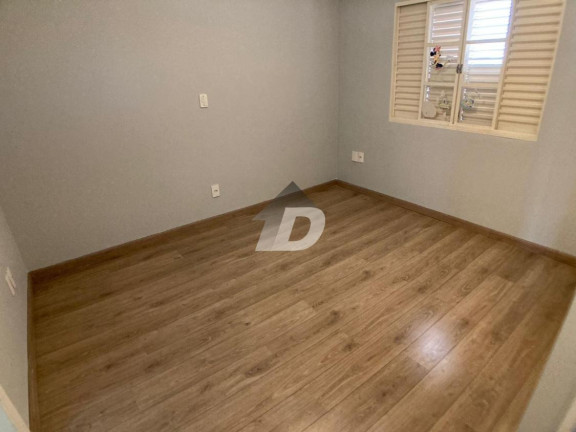 Imagem Casa com 5 Quartos à Venda, 217 m² em Chácara Da Barra - Campinas Imagem Casa com 5 Quartos à Venda, 217 m² em Chácara Da Barra - Campinas