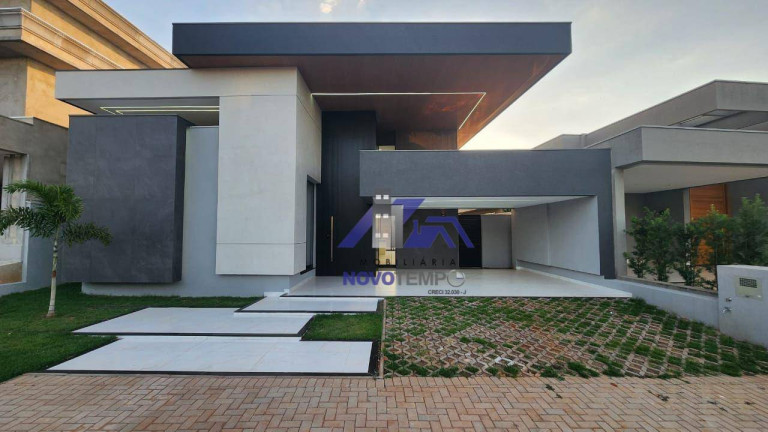 Casa com 3 Quartos à Venda, 251 m² em Parque Residencial Damha - São José Do Rio Preto