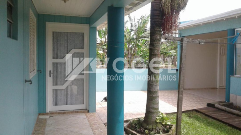 Imagem Casa com 6 Quartos à Venda, 184 m² em Centro - Capao Da Canoa