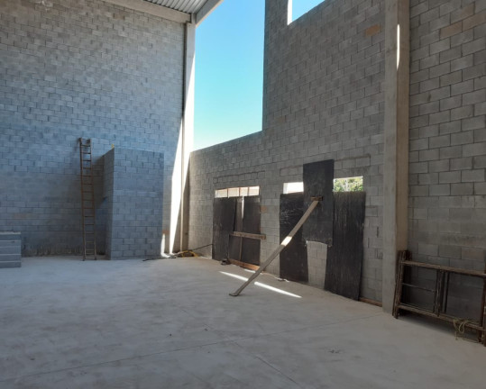 Imagem Imóvel com 3 Quartos para Alugar, 1.700 m² em Jardim São Vicente - Cotia Imagem Imóvel com 3 Quartos para Alugar, 1.700 m² em Jardim São Vicente - Cotia