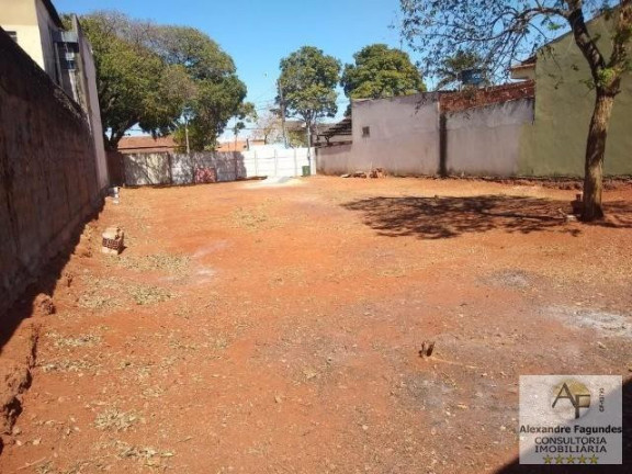 Imagem Terreno à Venda, 470 m² em Vila Jardim São Judas Tadeu - Goiânia Imagem Terreno à Venda, 470 m² em Vila Jardim São Judas Tadeu - Goiânia