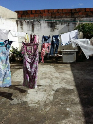Imagem Imóvel com 4 Quartos à Venda, 150 m² em Siqueira - Fortaleza