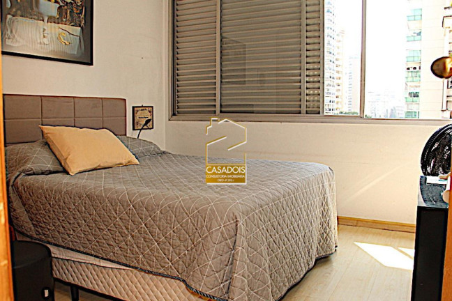 Imagem Apartamento com 3 Quartos à Venda, 125 m² em Moema - São Paulo