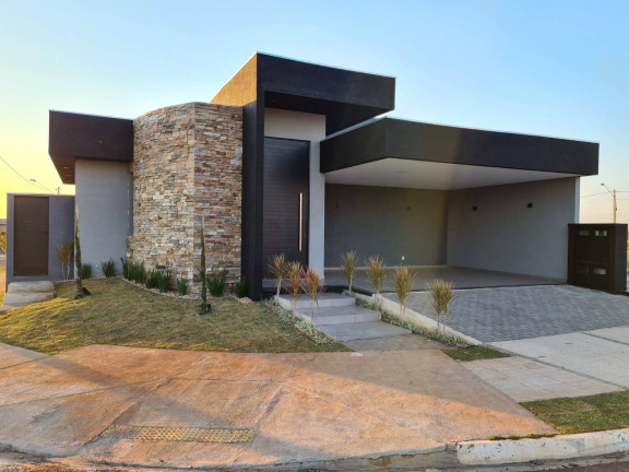 Casa com 3 Quartos à Venda, 350 m² em Bauru