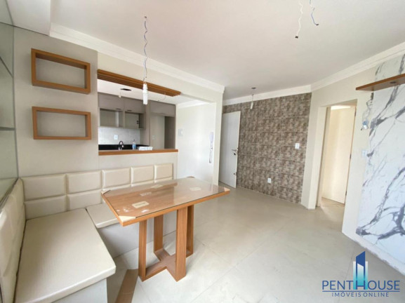 Imagem Apartamento com 2 Quartos à Venda, 60 m² em Centro - Balneário Camboriú