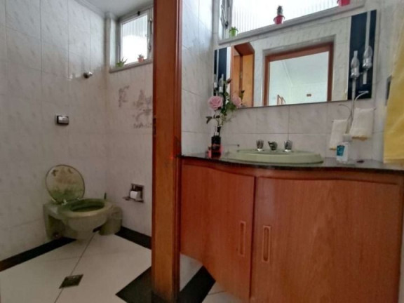 Imagem Casa com 3 Quartos à Venda, 232 m² em Bela Aliança - São Paulo Imagem Casa com 3 Quartos à Venda, 232 m² em Bela Aliança - São Paulo