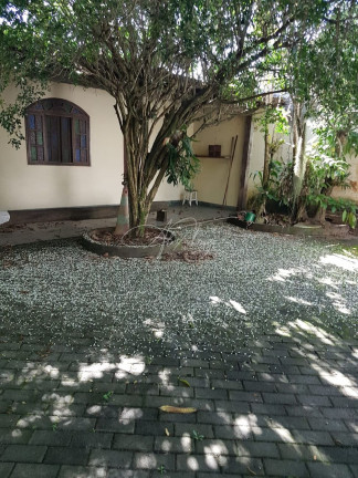 Imagem Casa com 4 Quartos à Venda, 420 m² em Manguinhos - Serra