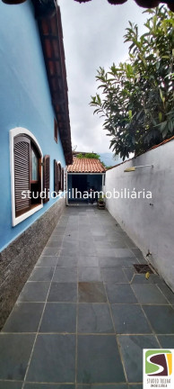 Imagem Casa com 4 Quartos à Venda, em água Branca - Ilhabela Imagem Casa com 4 Quartos à Venda, em água Branca - Ilhabela