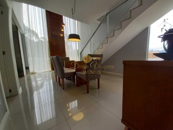 Imagem Casa com 3 Quartos à Venda, 450 m² em Bom Retiro - Teresópolis Imagem Casa com 3 Quartos à Venda, 450 m² em Bom Retiro - Teresópolis