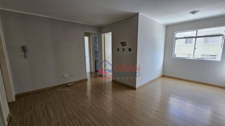 Imagem Apartamento com 3 Quartos à Venda, 53 m² em Pinheirinho - Curitiba