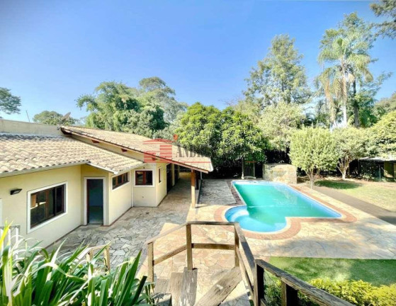 Casa de Condomínio com 3 Quartos à Venda, 456 m² em Jardim Marilu - Carapicuíba