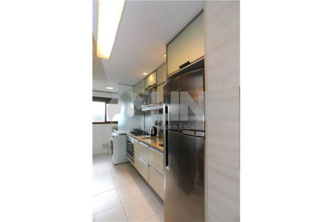 Imagem Apartamento com 3 Quartos à Venda, 84 m² em Passo Da Areia - Porto Alegre