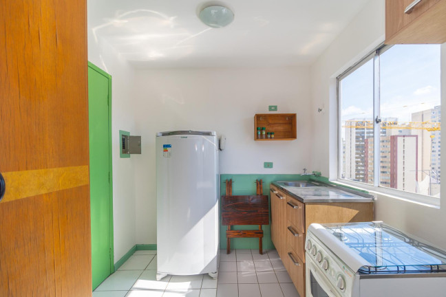 Imagem Apartamento com 1 Quarto para Alugar, 18 m² em Centro - Curitiba
