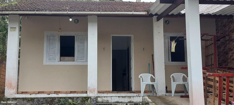 Casa com 3 Quartos à Venda, 450 m² em Umuarama - Itanhaém