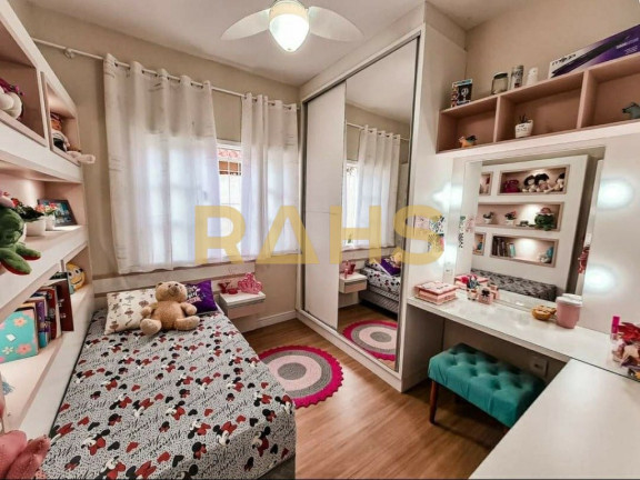 Imagem Casa com 4 Quartos à Venda, 187 m² em Bom Retiro - Joinville Imagem Casa com 4 Quartos à Venda, 187 m² em Bom Retiro - Joinville