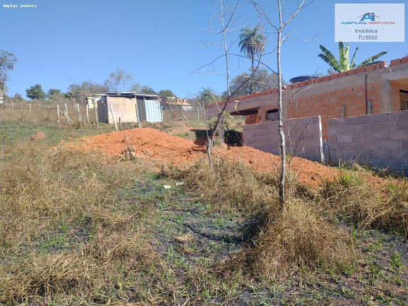 Imagem Terreno à Venda, 300 m² em Paraiso Imagem Terreno à Venda, 300 m² em Paraiso