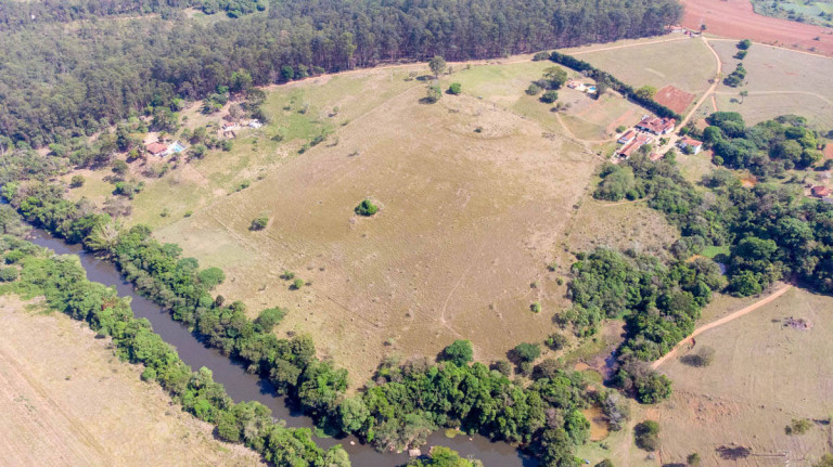 Imagem Chácara com 14 Quartos à Venda, 100.000 m² em Mãe Dos Homens - Bragança Paulista Imagem Chácara com 14 Quartos à Venda, 100.000 m² em Mãe Dos Homens - Bragança Paulista