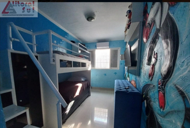 Imagem Casa com 3 Quartos à Venda, 250 m² em Mirim - Praia Grande Imagem Casa com 3 Quartos à Venda, 250 m² em Mirim - Praia Grande