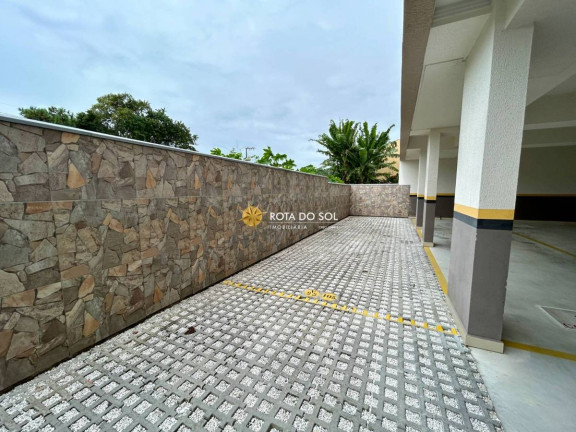 Imagem Apartamento com 2 Quartos à Venda, 85 m² em Centro - Bombinhas