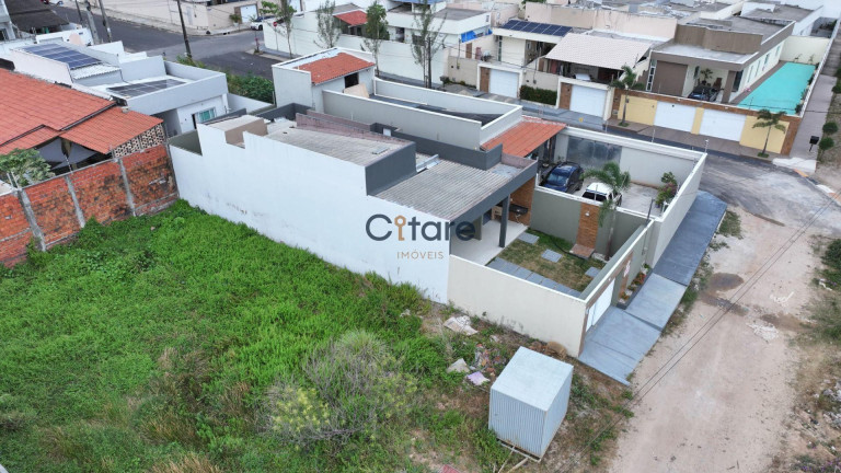 Imagem Casa com 3 Quartos à Venda, 200 m² em São Bento - Fortaleza Imagem Casa com 3 Quartos à Venda, 200 m² em São Bento - Fortaleza
