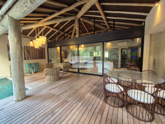 Imagem Casa com 5 Quartos à Venda, 280 m² em Maresias - São Sebastião