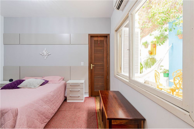 Imagem Apartamento com 2 Quartos à Venda, 118 m² em Auxiliadora - Porto Alegre