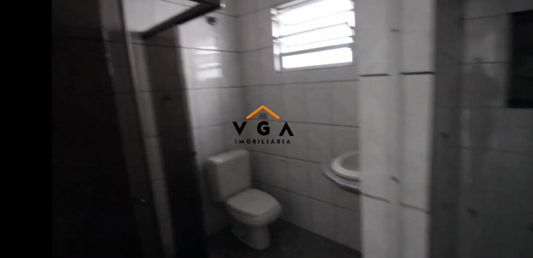 Imagem Casa com 2 Quartos à Venda, 220 m² em Vila Carmosina - São Paulo