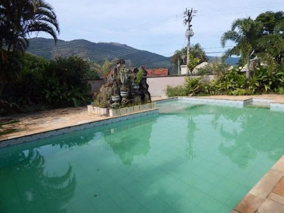 Imagem Casa com 2 Quartos à Venda, 589 m² em Vila Petrópolis - Atibaia