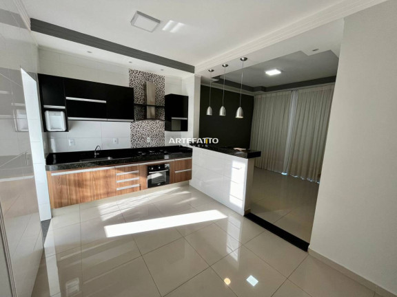 Imagem Apartamento com 2 Quartos à Venda, 76 m²
