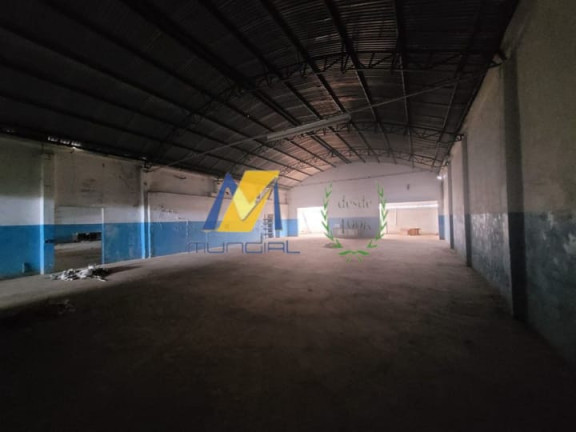 Galpão para Alugar, 550 m² em Santa Terezinha - Santo André